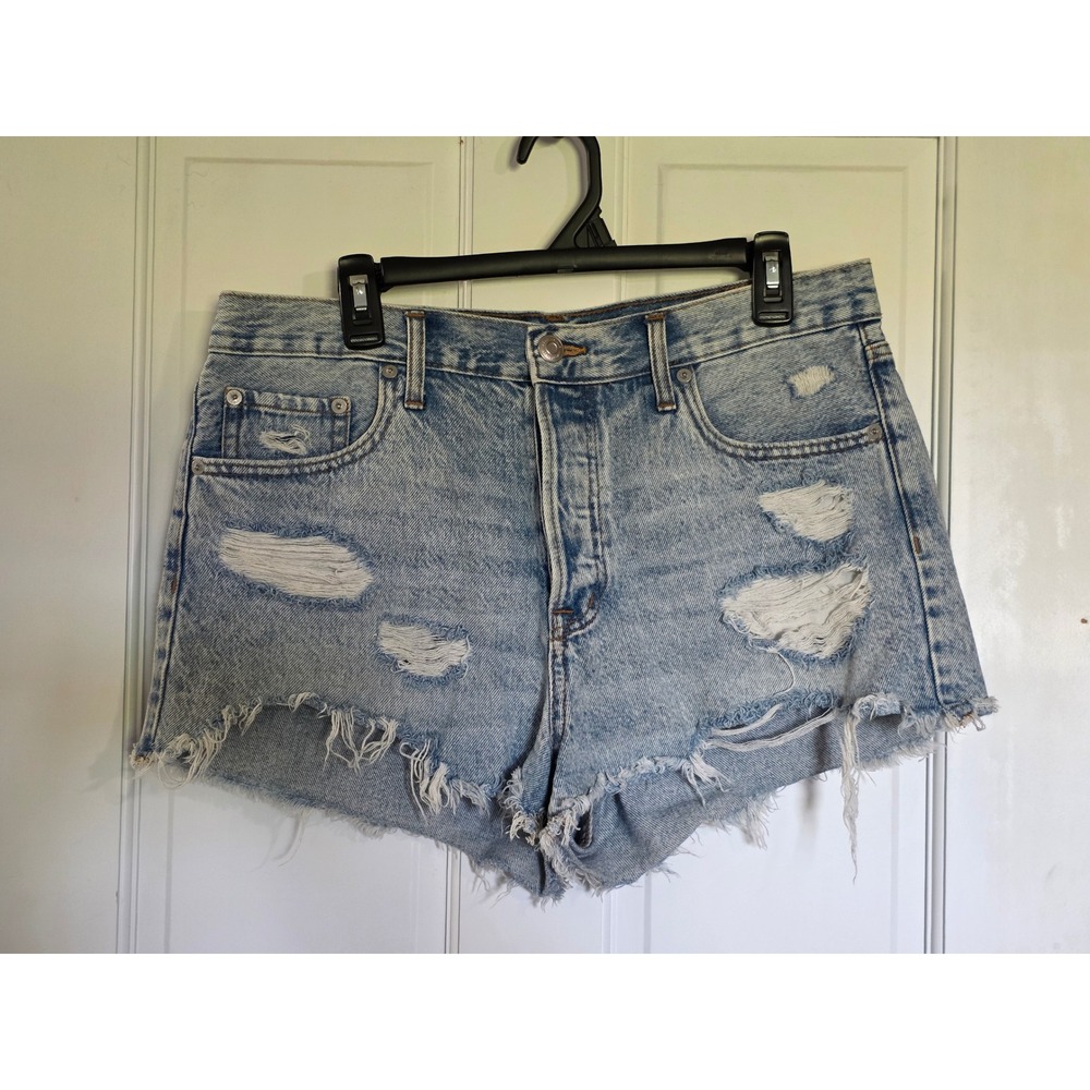 Aeropostale Womens Distressed Boyfriend Denim Shorts Light Wash Blue Size 12